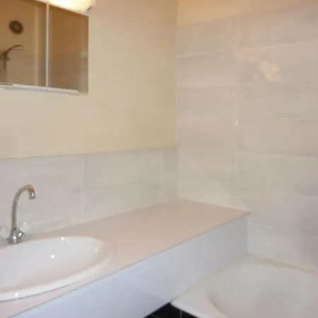 Grand 2p 6 Pers, Acces Direct Pistes, Parkings, Proche Enfants, Garderie - Fr-1-322-276 Apartment *